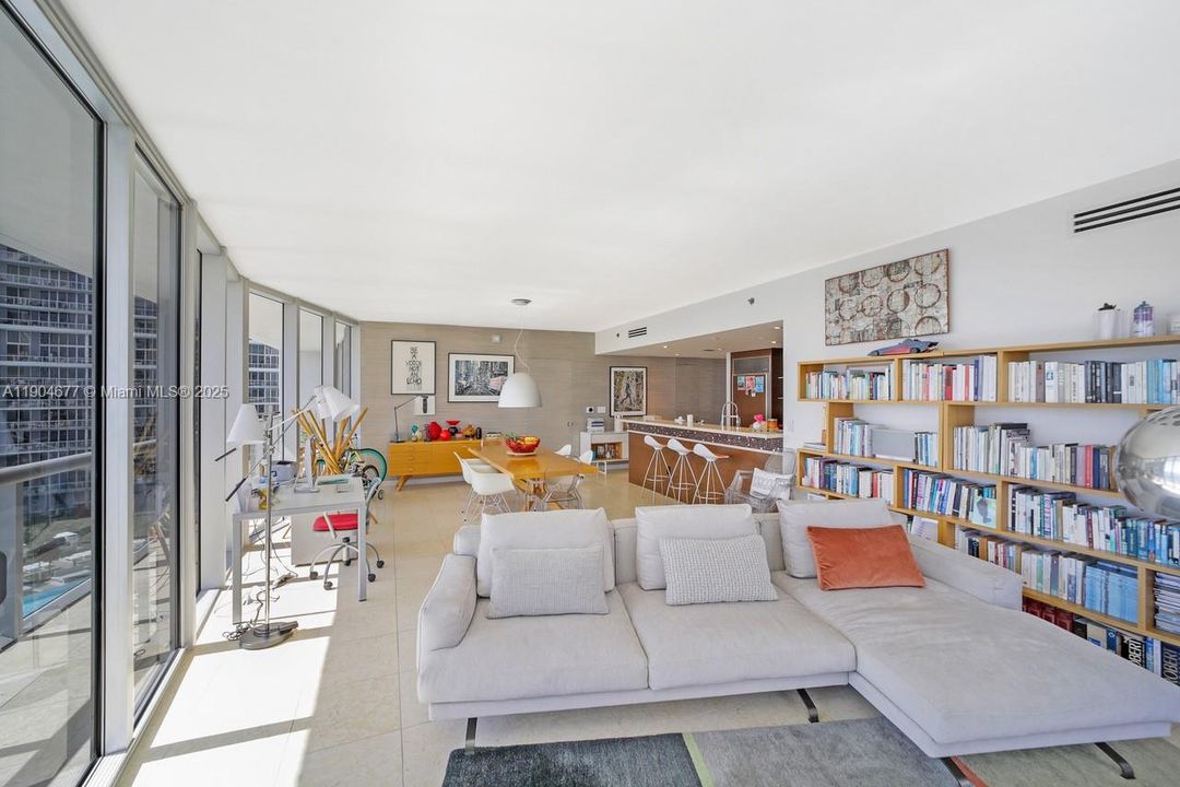 For Rent: $6,950 (3 beds, 2 baths, 2040 Square Feet)