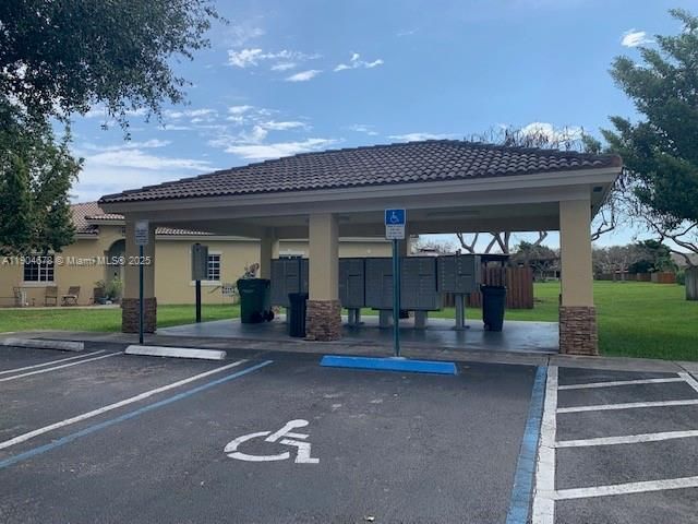 For Rent: $2,195 (2 beds, 2 baths, 1057 Square Feet)