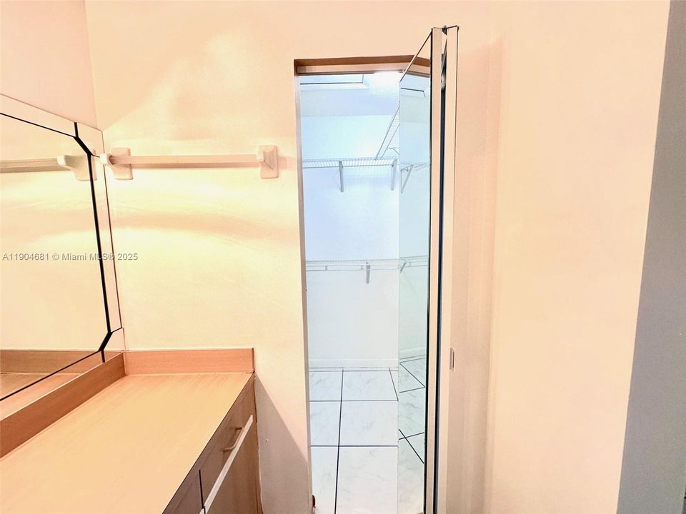 En Renta: $2,500 (2 camas, 2 baños, 1130 Pies cuadrados)