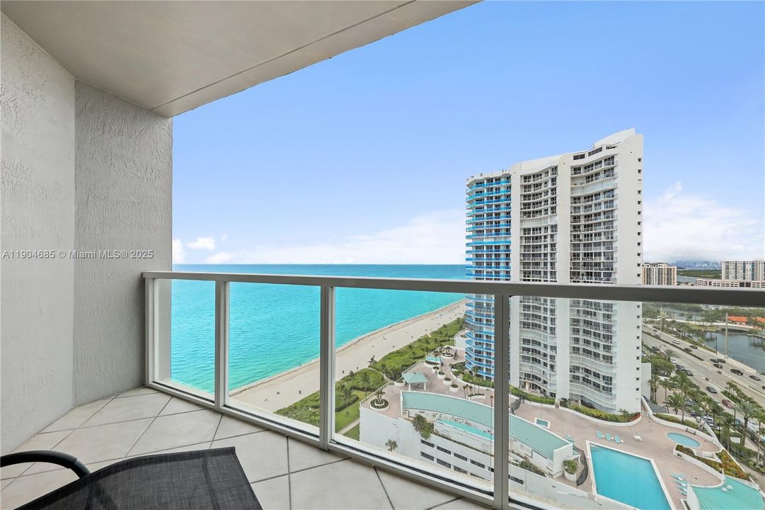 Active With Contract: $6,000 (2 beds, 2 baths, 1266 Square Feet)