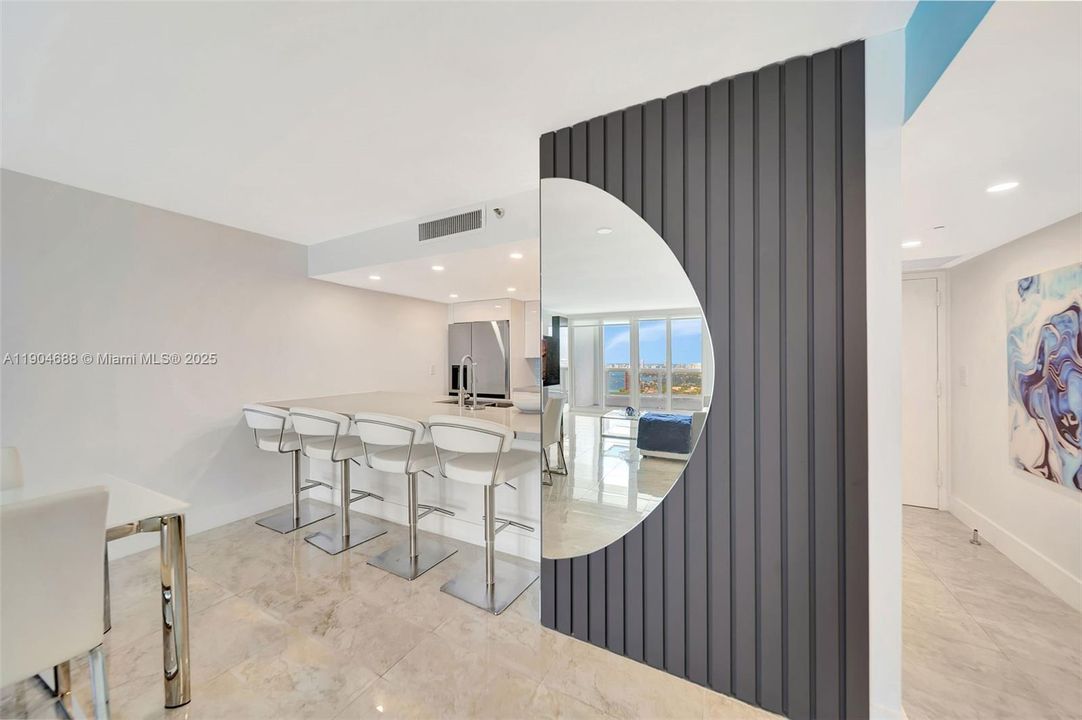 Active With Contract: $4,950 (2 beds, 2 baths, 1398 Square Feet)