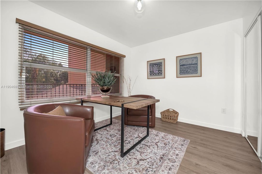 Activo con contrato: $260,000 (2 camas, 2 baños, 1207 Pies cuadrados)