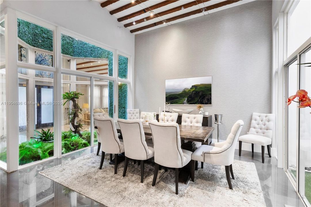 Active With Contract: $1,075,000 (3 beds, 2 baths, 2037 Square Feet)