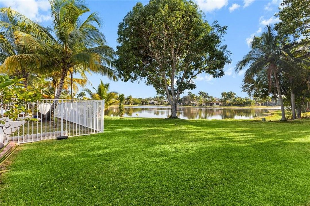 For Rent: $6,800 (5 beds, 2 baths, 2604 Square Feet)