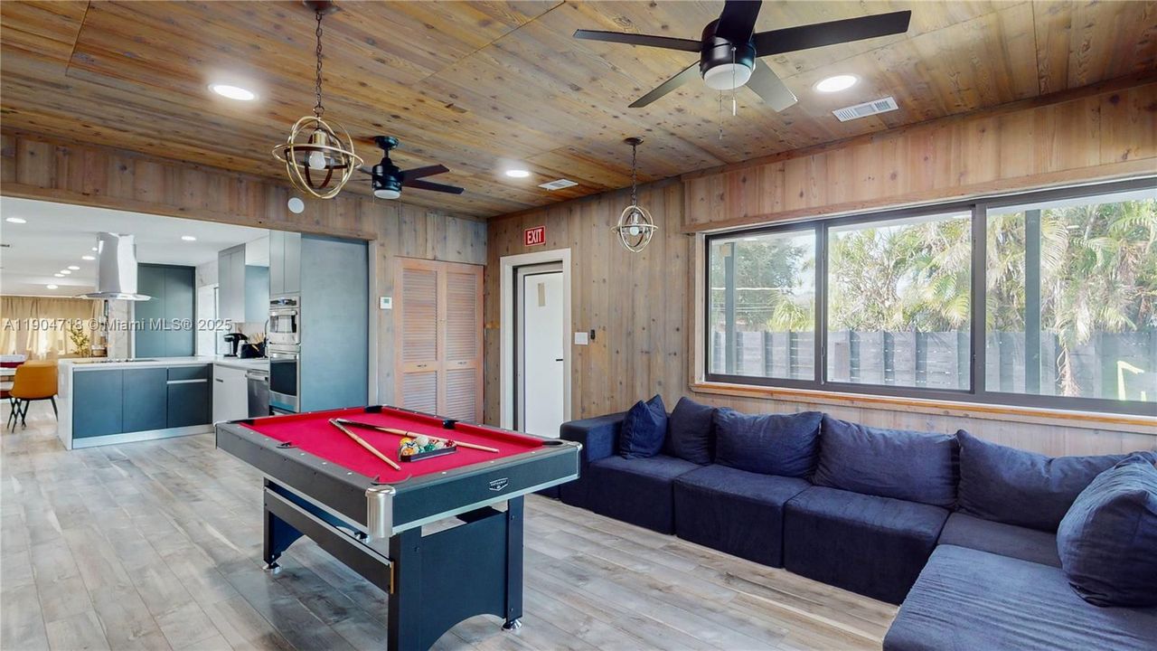 For Sale: $749,000 (4 beds, 2 baths, 2020 Square Feet)