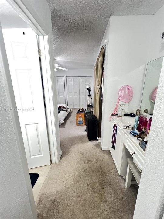 For Sale: $399,000 (3 beds, 3 baths, 1364 Square Feet)