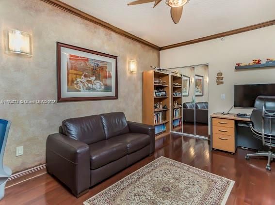 For Sale: $699,999 (3 beds, 2 baths, 2490 Square Feet)