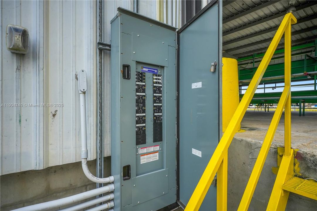 For Sale: $5,300,000 (0 beds, 0 baths, 0 Square Feet)