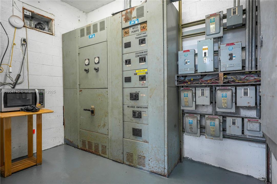 For Sale: $5,300,000 (0 beds, 0 baths, 0 Square Feet)