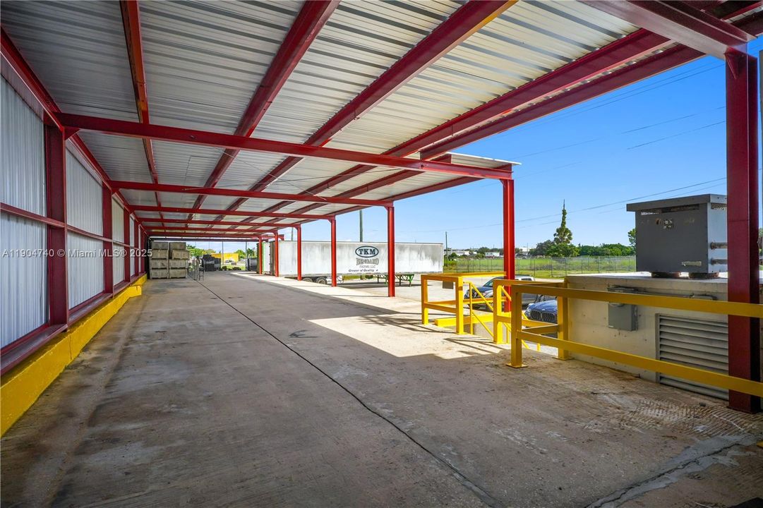 For Sale: $5,300,000 (0 beds, 0 baths, 0 Square Feet)