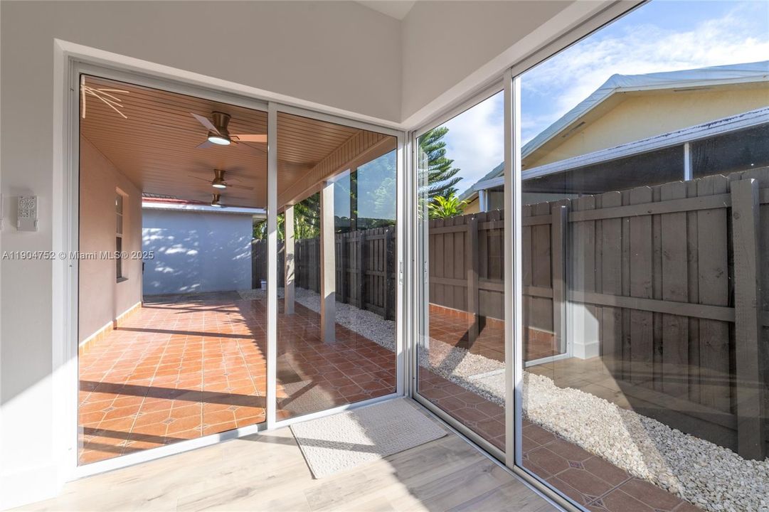 Active With Contract: $635,000 (3 beds, 2 baths, 1665 Square Feet)