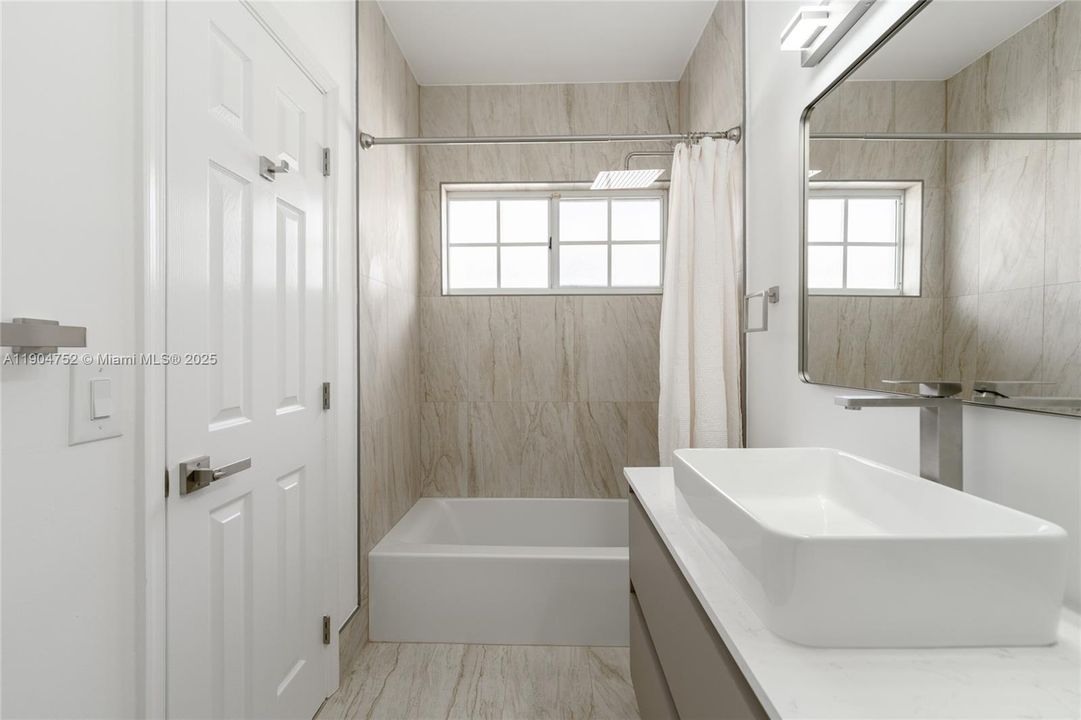 Active With Contract: $635,000 (3 beds, 2 baths, 1665 Square Feet)