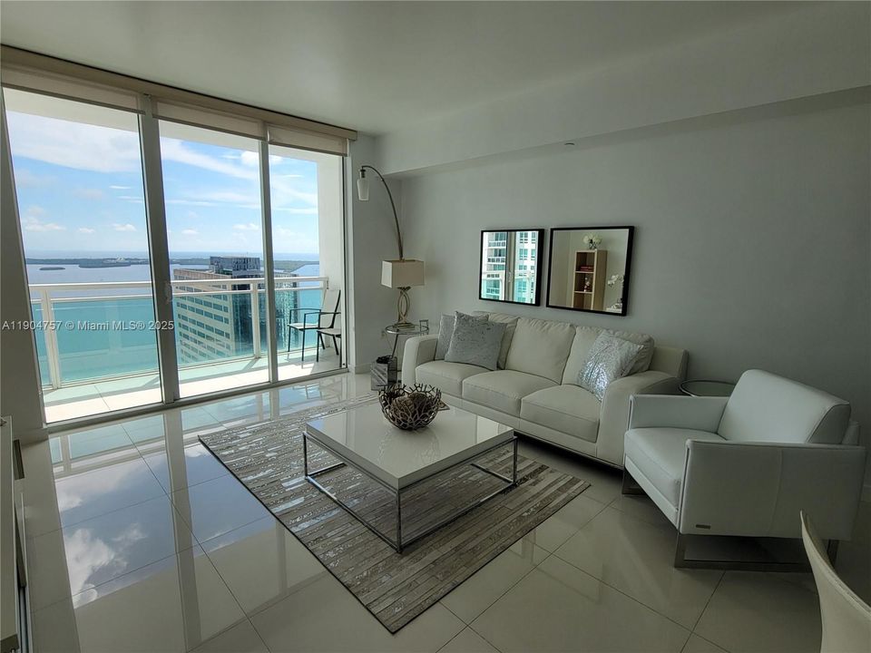 Recientemente alquilado: $3,500 (1 camas, 1 baños, 639 Pies cuadrados)