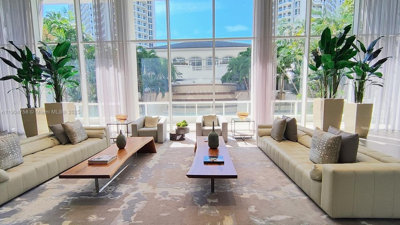 待售: $929,000 (2 贝兹, 2 浴室, 2190 平方英尺)