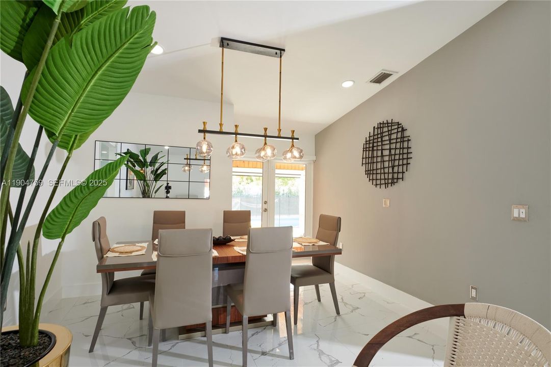 For Sale: $1,200,000 (4 beds, 2 baths, 2220 Square Feet)