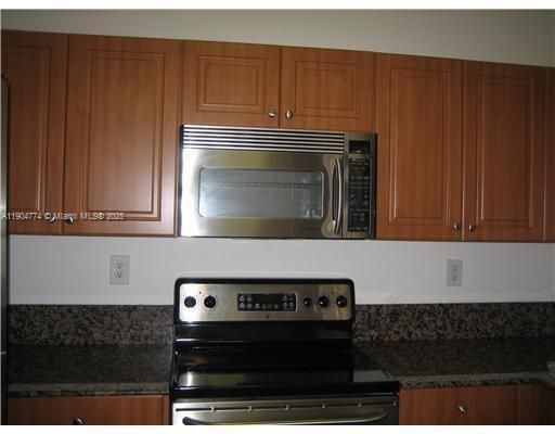 En Venta: $580,000 (3 camas, 2 baños, 1683 Pies cuadrados)