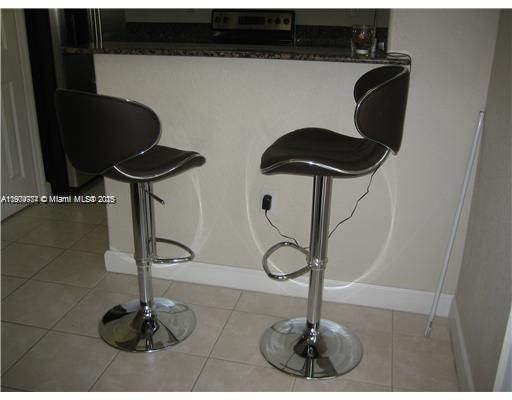 En Venta: $580,000 (3 camas, 2 baños, 1683 Pies cuadrados)