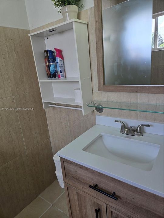 В аренду: $24 (0 спален, 0 ванн, 0 Квадратных фут)