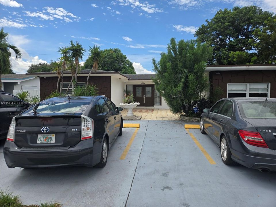 В аренду: $24 (0 спален, 0 ванн, 0 Квадратных фут)