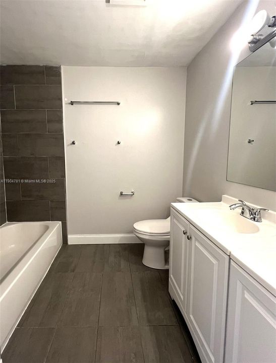 For Rent: $2,875 (3 beds, 2 baths, 1770 Square Feet)