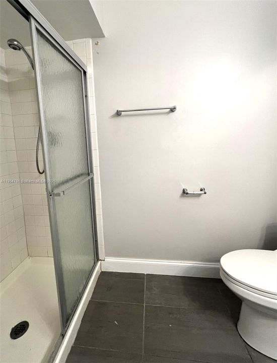 For Rent: $2,875 (3 beds, 2 baths, 1770 Square Feet)