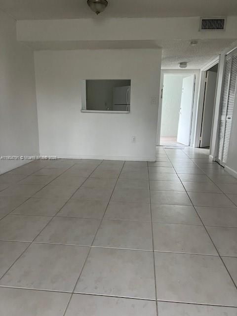 En Renta: $1,950 (2 camas, 1 baños, 828 Pies cuadrados)