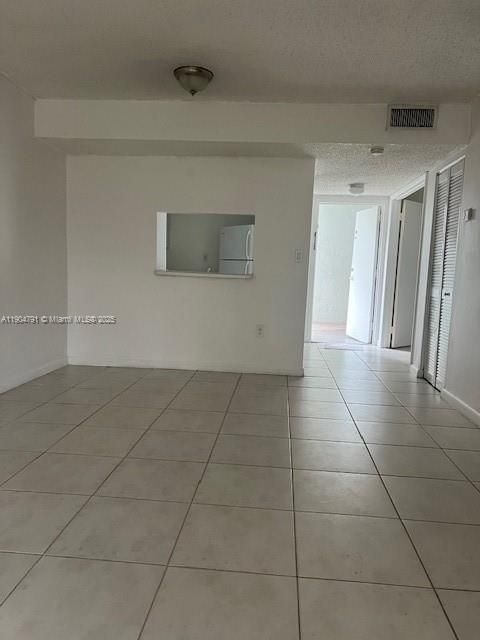 En Renta: $1,950 (2 camas, 1 baños, 828 Pies cuadrados)