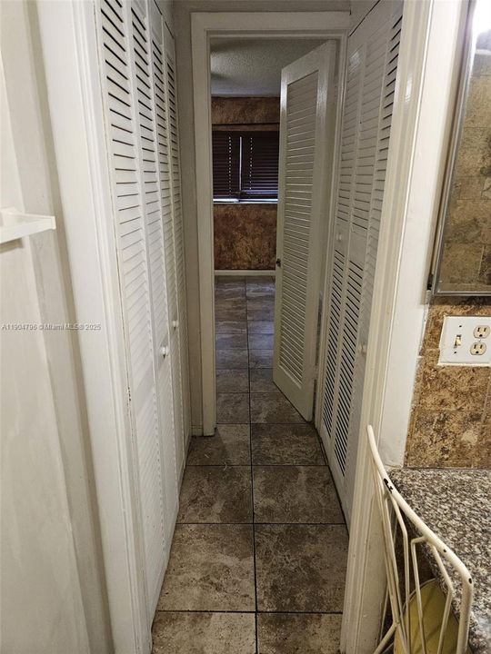 Recently Rented: $1,500 (1 beds, 1 baths, 676 Square Feet)