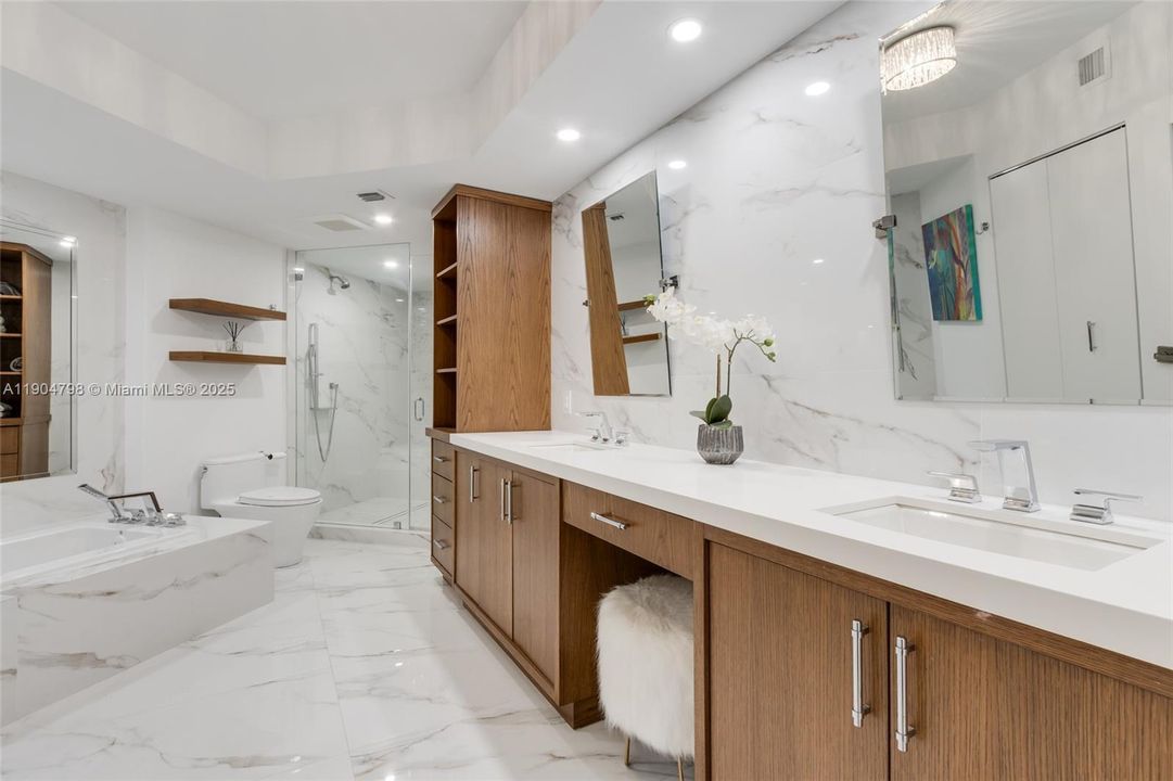 For Sale: $1,299,000 (3 beds, 3 baths, 2130 Square Feet)