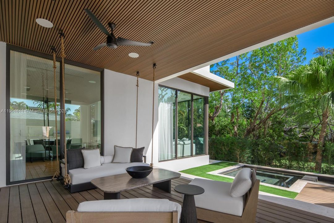 待售: $11,999,000 (6 贝兹, 6 浴室, 5402 平方英尺)