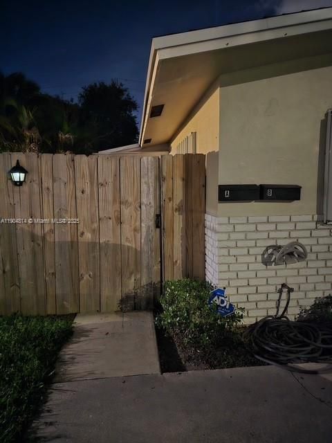 Recently Rented: $2,000 (2 beds, 1 baths, 1532 Square Feet)