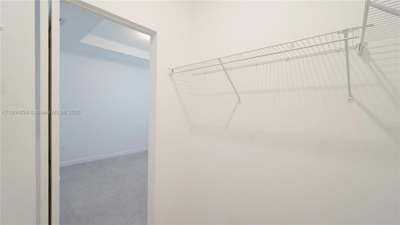 For Sale: $430,000 (3 beds, 2 baths, 1393 Square Feet)