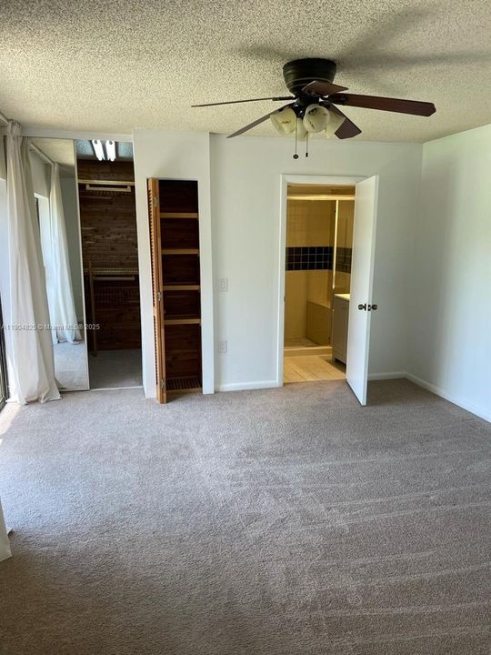 For Sale: $260,000 (2 beds, 2 baths, 1236 Square Feet)