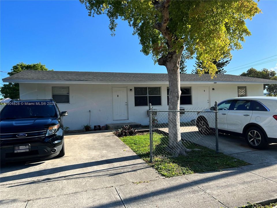 En Venta: $465,500 (0 camas, 0 baños, 1485 Pies cuadrados)