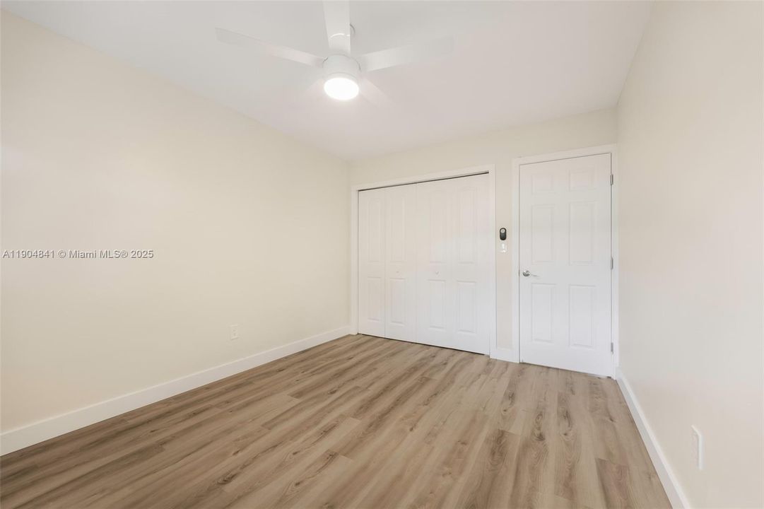 Recently Rented: $2,300 (2 beds, 1 baths, 750 Square Feet)