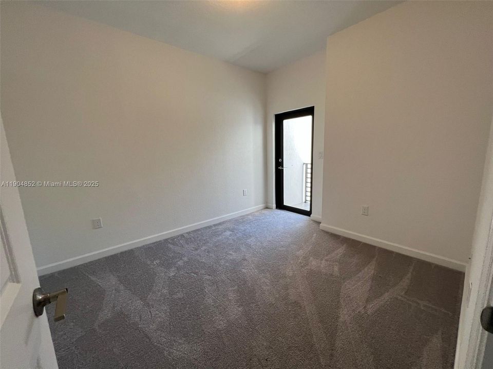 待售: $450,000 (3 贝兹, 2 浴室, 1496 平方英尺)