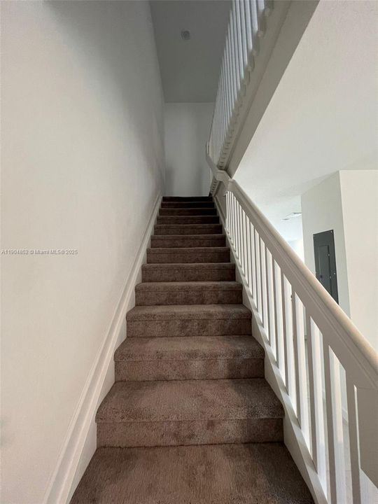 待售: $450,000 (3 贝兹, 2 浴室, 1496 平方英尺)