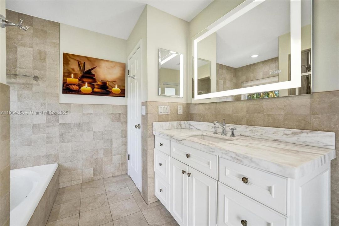 For Sale: $850,000 (4 beds, 3 baths, 2372 Square Feet)