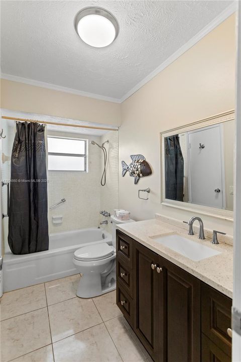 Activo con contrato: $89,900 (1 camas, 1 baños, 684 Pies cuadrados)