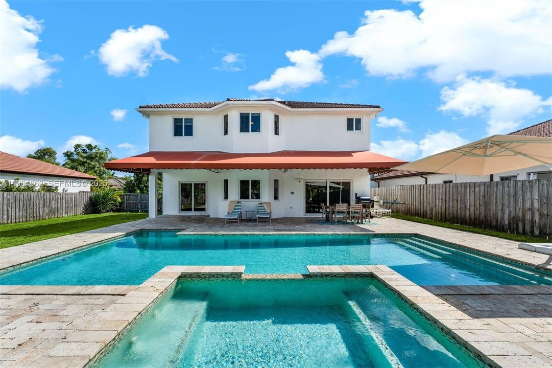 For Sale: $1,025,000 (4 beds, 2 baths, 2306 Square Feet)