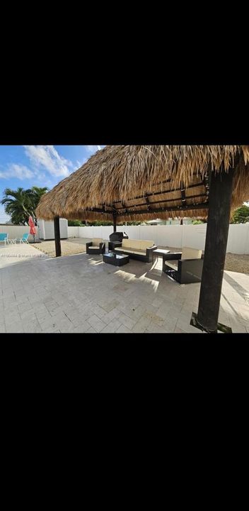 待售: $1,195,000 (2 贝兹, 2 浴室, 1872 平方英尺)