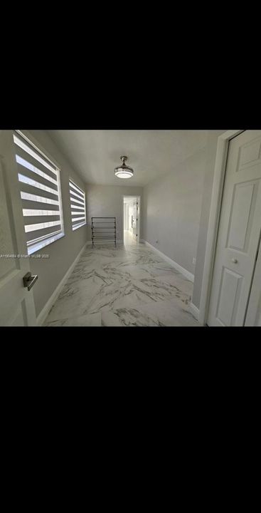 待售: $1,195,000 (2 贝兹, 2 浴室, 1872 平方英尺)