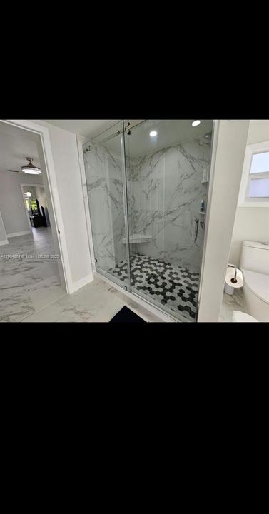 待售: $1,195,000 (2 贝兹, 2 浴室, 1872 平方英尺)