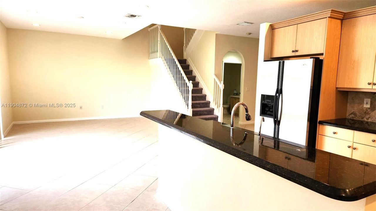 For Sale: $724,000 (4 beds, 2 baths, 2573 Square Feet)