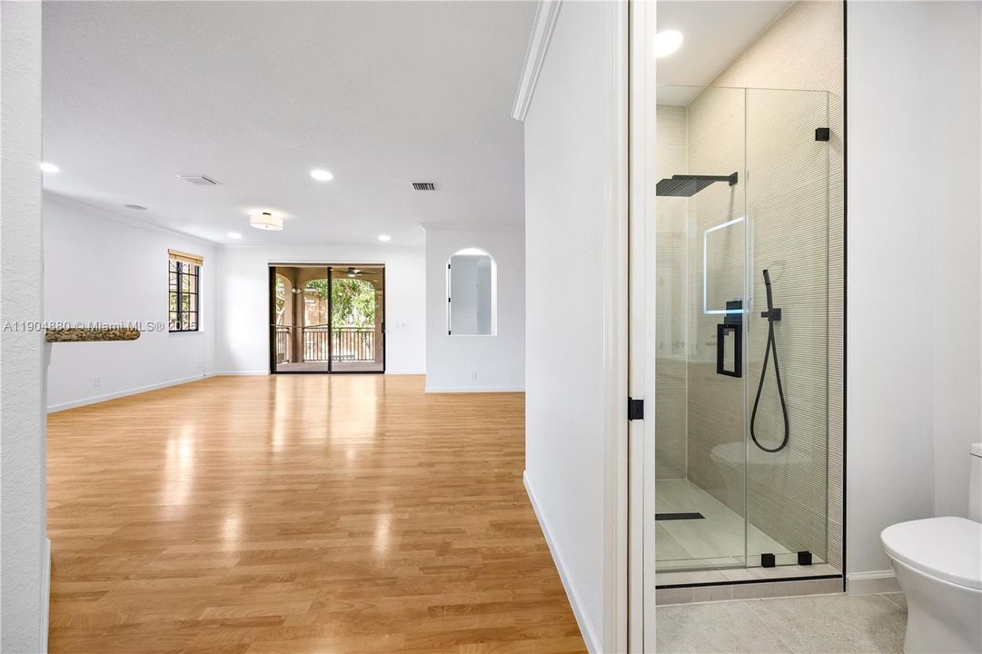 For Rent: $4,500 (3 beds, 3 baths, 2290 Square Feet)