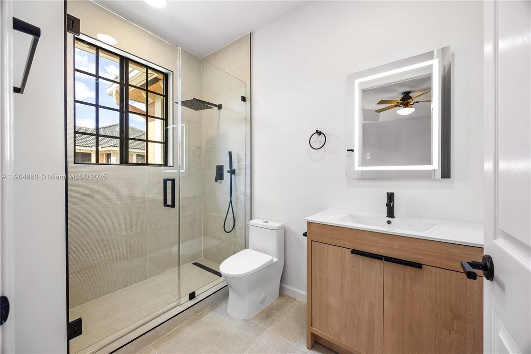 For Rent: $4,500 (3 beds, 3 baths, 2290 Square Feet)