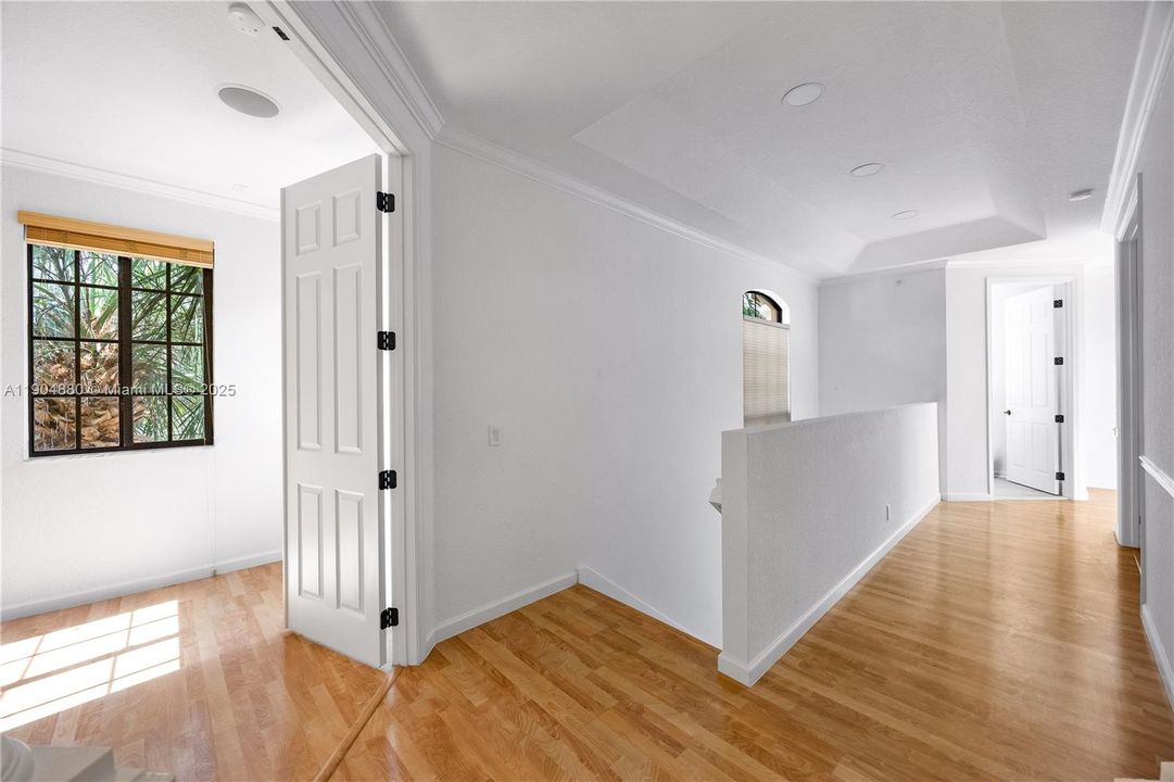 For Rent: $4,500 (3 beds, 3 baths, 2290 Square Feet)