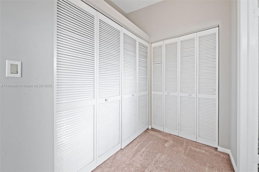 Recently Rented: $3,300 (3 beds, 2 baths, 1612 Square Feet)