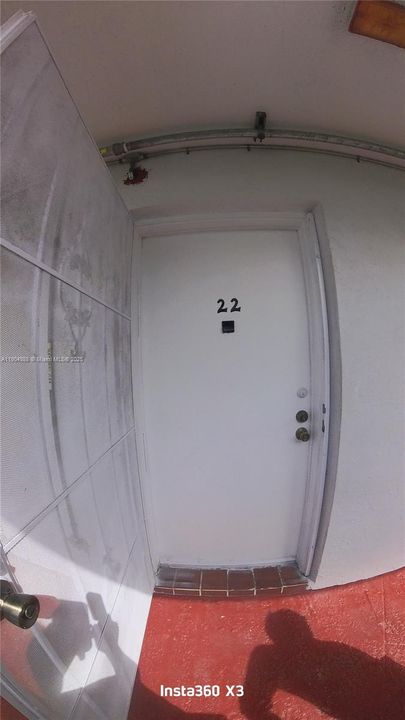 For Sale: $149,000 (1 beds, 1 baths, 660 Square Feet)