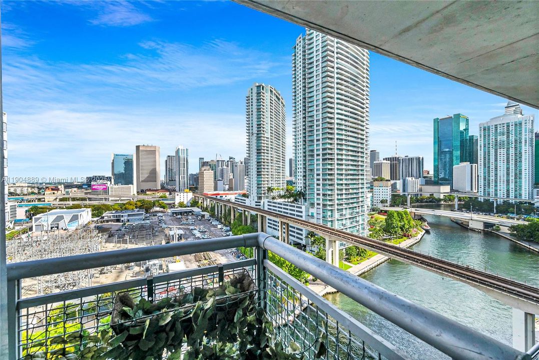 Недавно арендовано: $3,000 (1 спален, 1 ванн, 795 Квадратных фут)